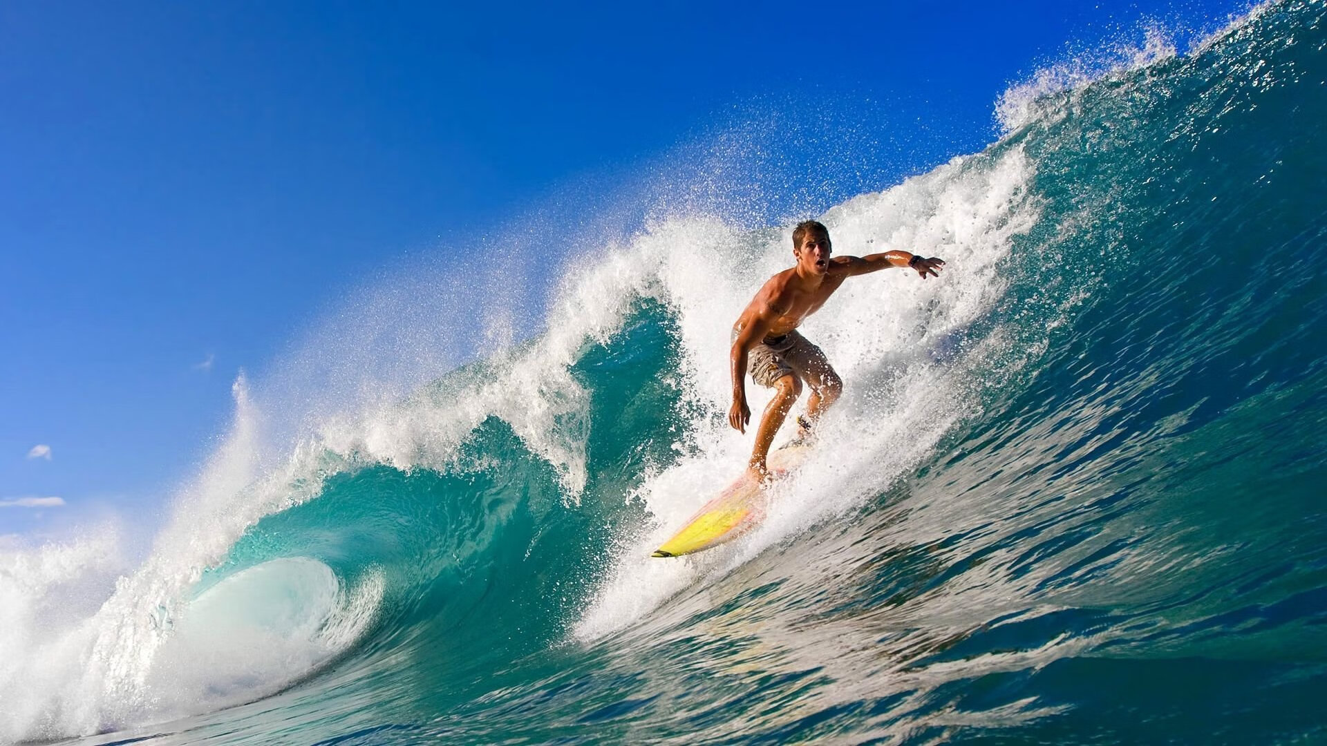 中超联赛球队引援力度明显加强，中超增加球队